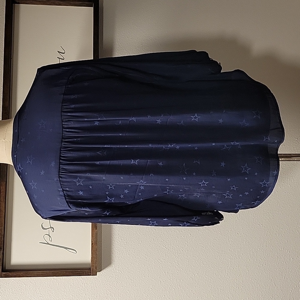 Torrid Peasant blouse, Charmeuse Jacquard Star Navy - Picture 4 of 14